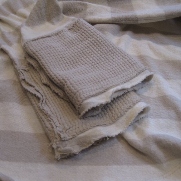 We The Free Sail Away Striped Long Sleeve Top Size S Cream White V Neck Cotton - Picture 7 of 10